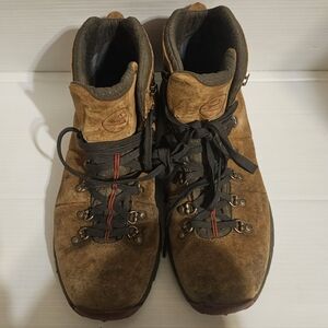 Danner Men’s Mountain 600 Hiking Boots – Size 11.5 D – Pre-Owned As-Is